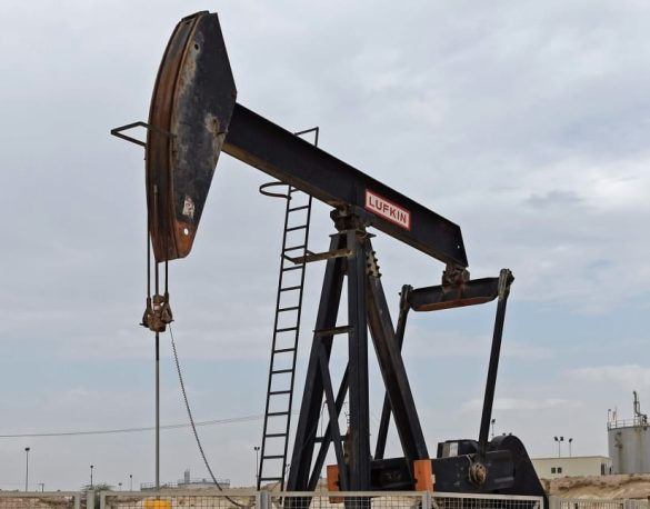 Oil prices drop