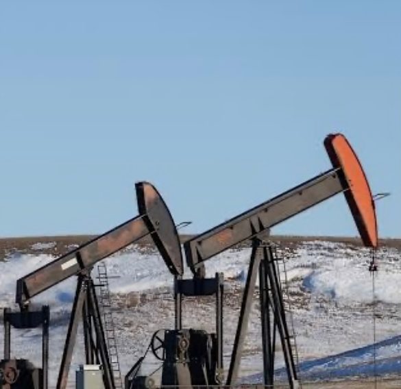 Oil Prices Plunge 6% After Tariff Hikes, OPEC+ Supply Boost