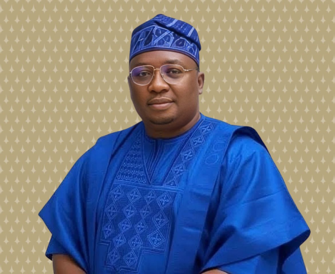 Adebayo Adelabu resigns power minister