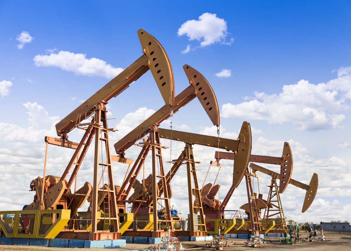 Oil steadies as investors weigh impact of latest US sanctions on Iran